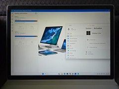 Microsoft Surface Book 3 15″ (256GB SSD, Intel i7-1065G7 GTX 1660 Ti 16GB RAM)