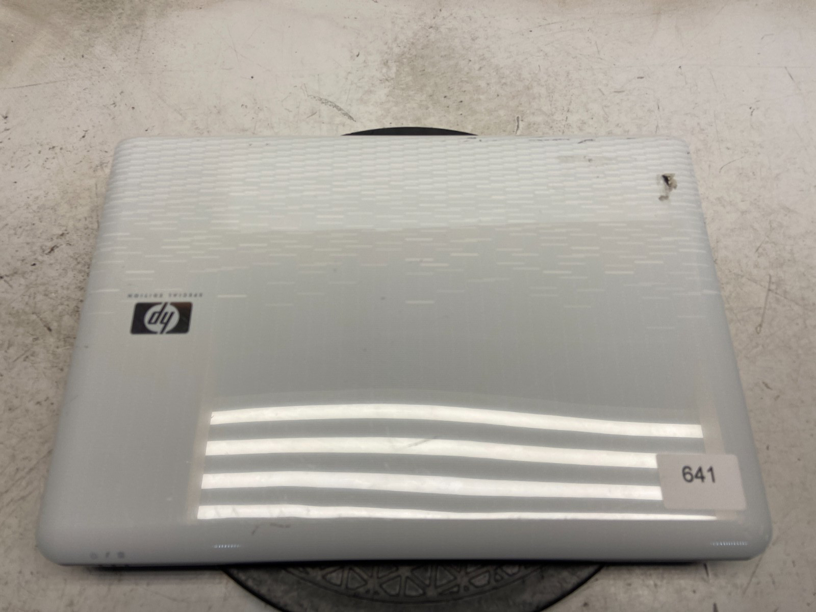 HP Pavilion DV2842SE Intel Core 2 Duo T5550 1830MHz 2 GB NO HDD gallery