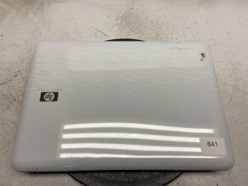 HP Pavilion DV2842SE Intel Core 2 Duo T5550 1830MHz 2 GB NO HDD gallery