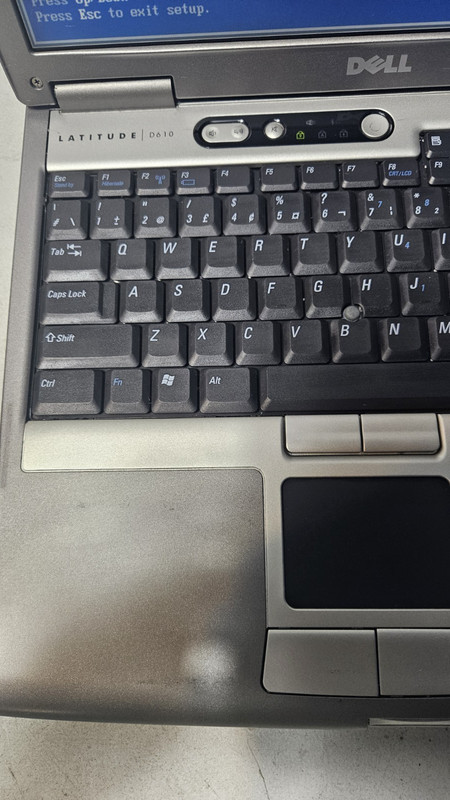 Dell Latitude D610 Pentium M 1.73Ghz / 1Gb Ram DDr2 / NO HDD / NO CHARGER (2) gallery