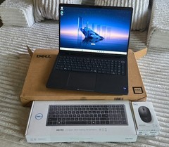 Dell Pro Max 16 MC16250 Laptop – keyboard QWERZ – Brand new Item , warranty