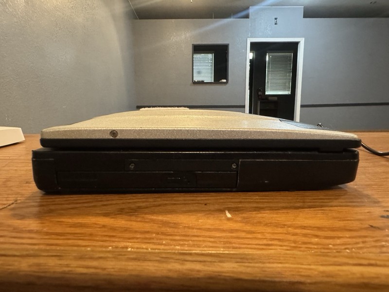 Panasonic Toughbook CF-53 14" (128GB SSD, i5 2.60GHz, 4GB RAM, Win 10 Pro) gallery