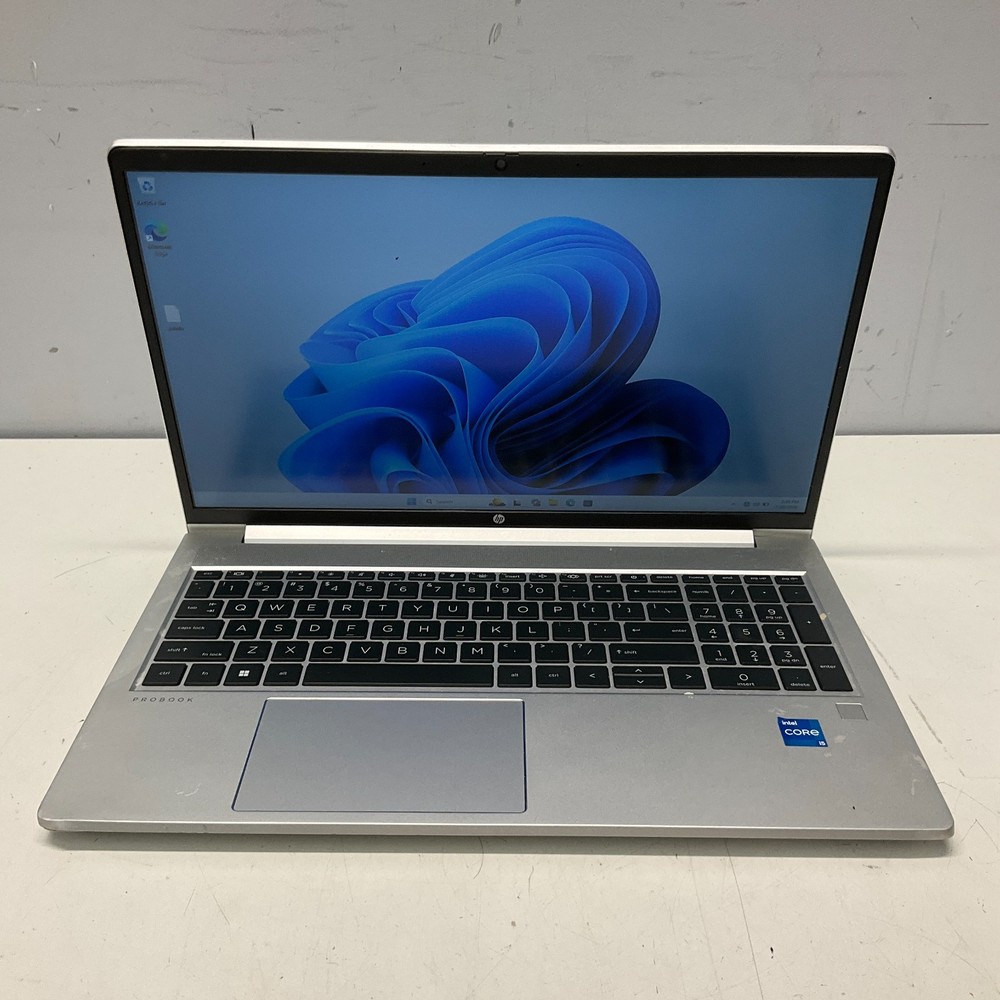 HP ProBook 450 G10 15.6" Intel i5-1334U 1.3Ghz 16GB 256GB SSD Windows 11 READ