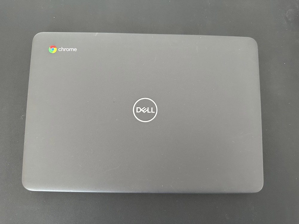 Dell Chromebook 3100 0KYC9A00 32GB Wifi 4GB Scratch and dent functional