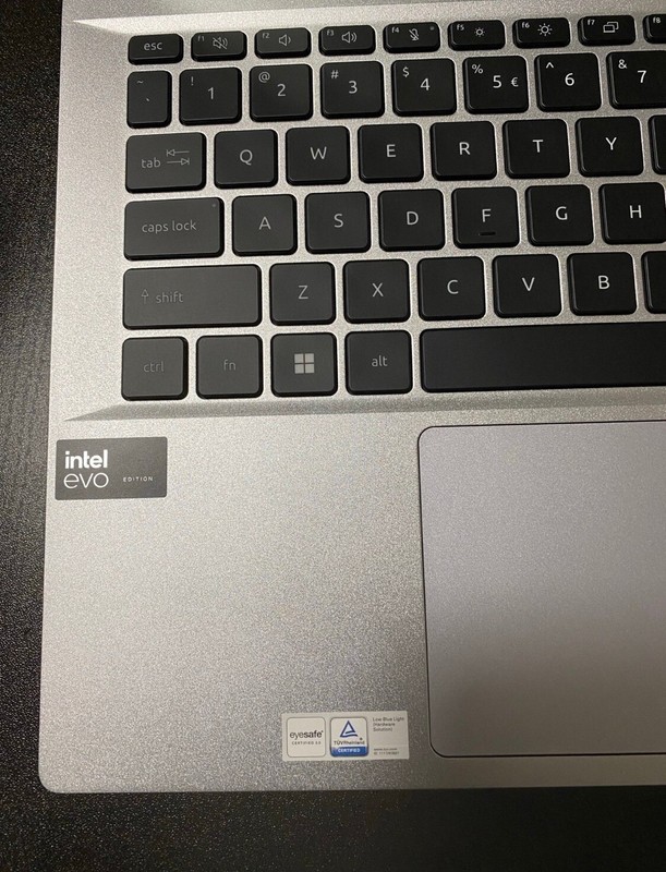 Acer Swift Go 14 Intel Evo Thin & Light Laptop SFG14-72-53BP 16GB RAM 512GB SSD gallery