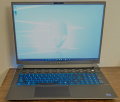 Alienware m18 r2 QHD+ 165Hz (Core i9-14900HX, 32GB/1TB SSD, RTX 4070) Laptop