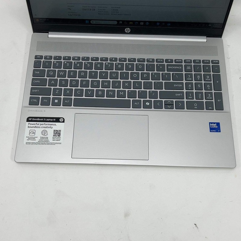 HP OmniBook 5 16-AF1173CL 16" Core Ultra 7 255U 2.00 32GB RAM 1TB SSD gallery
