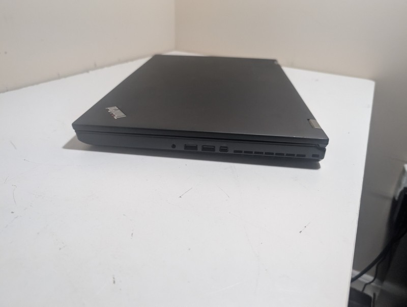 Lenovo ThinkPad P50 20EQ FHD E3-1505M v5 2.8GHz 16GB RAM 512GB SSD Quadro M2000M gallery
