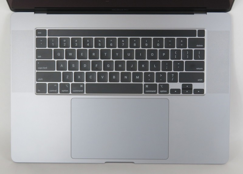 Apple MacBook Pro 2019 16in A2141 i7 9750H 2.6GHz 16GB RAM 512GB Tahoe 5300M gallery