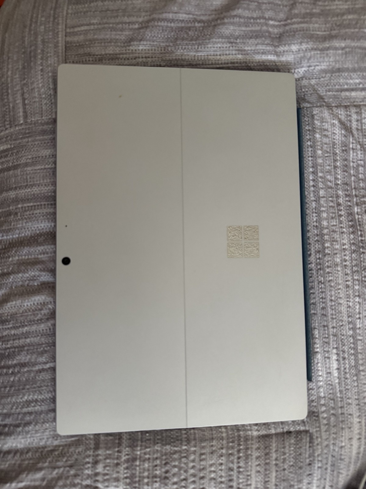 Surface Pro 7 with Keyboard and Charger gallery