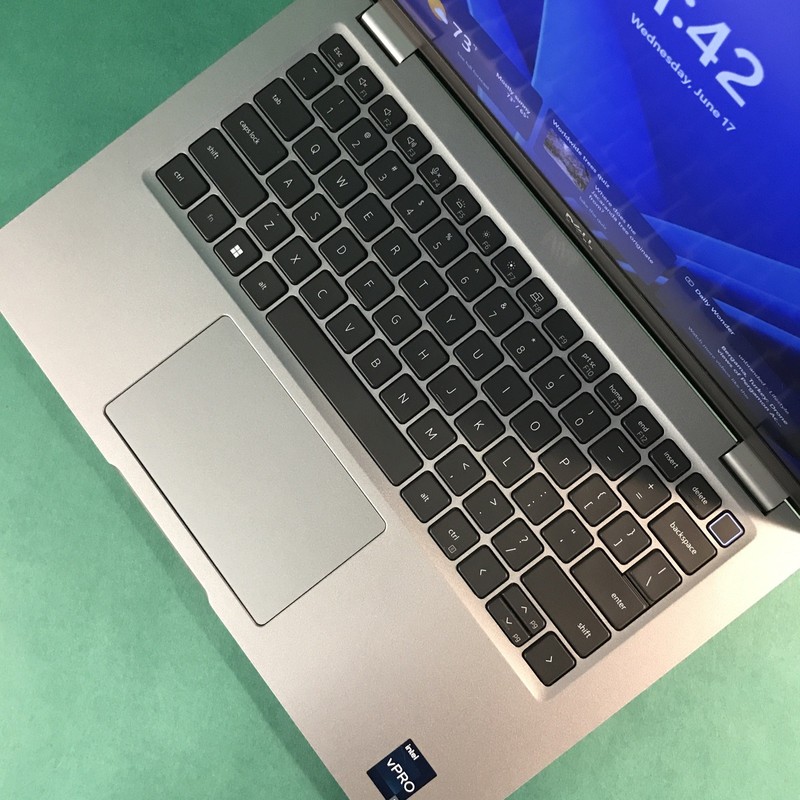 Dell Precision 3470 Intel i7-1270P 32GB DDR5 512GB NVME Windows 11 Pro gallery