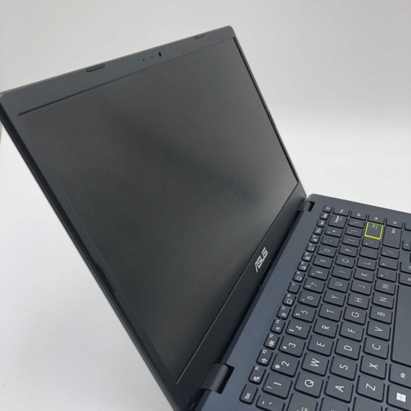 Asus E410K 14" Pentium Silver N6000 1.1GHz 4GB RAM 64GB SSD gallery