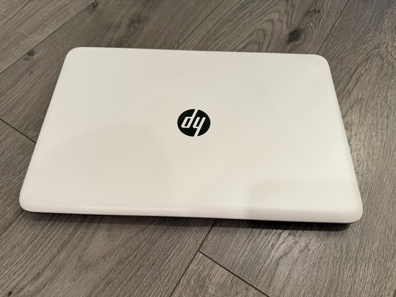 HP TPN-C125 Laptop Windows 10 Home ,Intel N3700,8GB RAM 1TB WiFi Bluetooth gallery