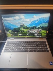 Dell Latitude 5520 i7-1185G7 3.0GHz 16GB RAM 512GB 15.6″ Win11