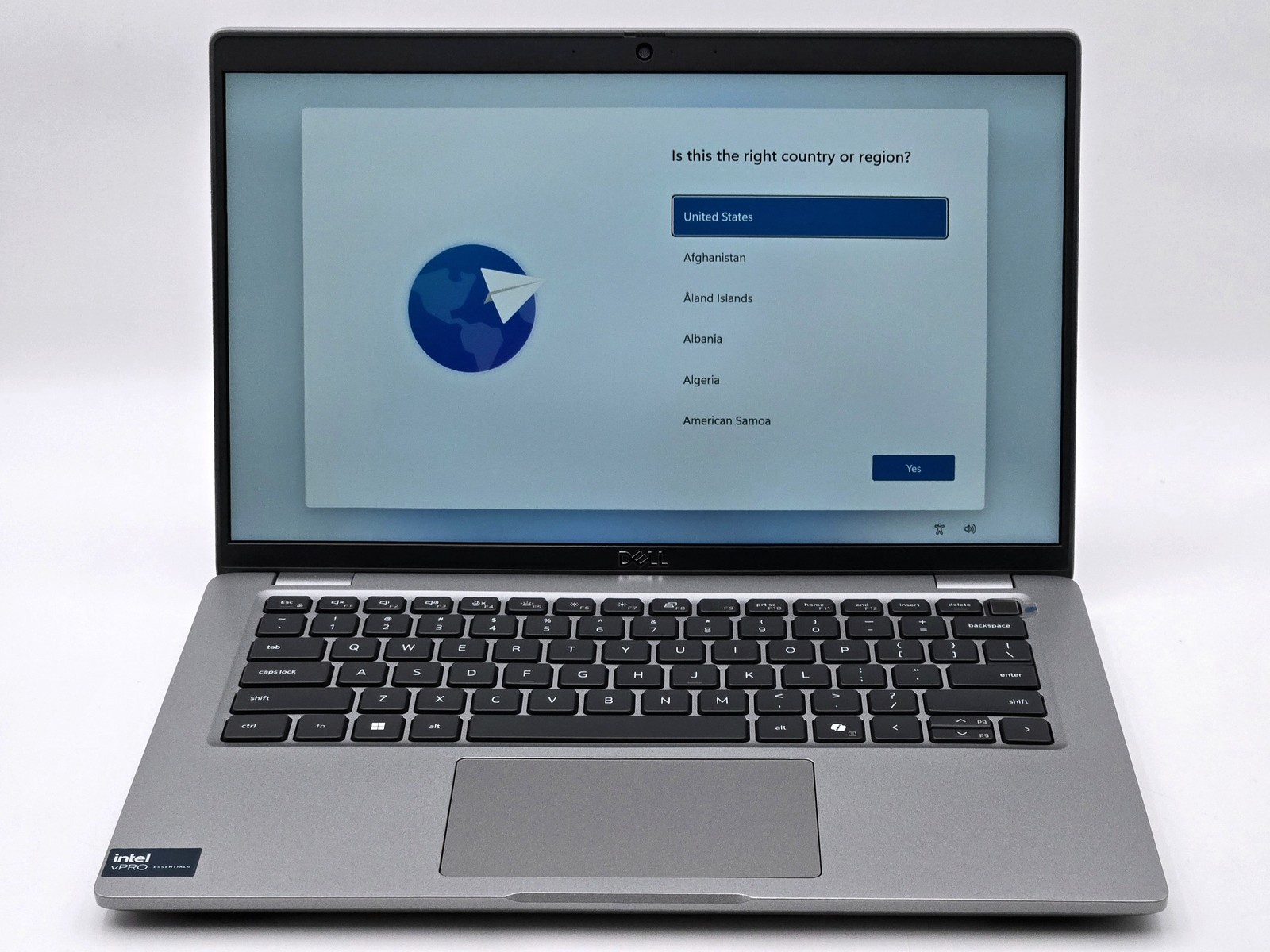 Dell Precision 3490 14" FHD ULTRA 5 125H 256GB SSD 16GB W11P Webcam Backlit FP gallery