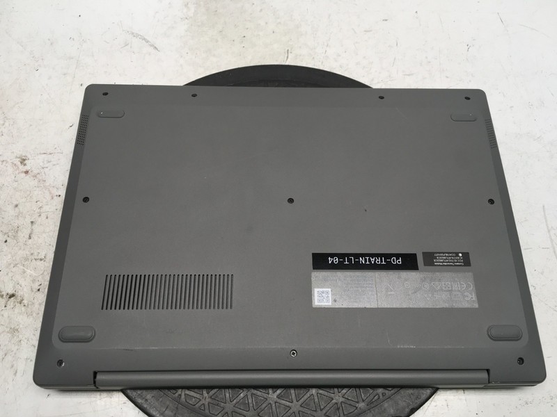 Lenovo IdeaPad Slim 1-14AST-05 AMD A6-9220E 1.6GHz 4 GB 64GB eMMC gallery