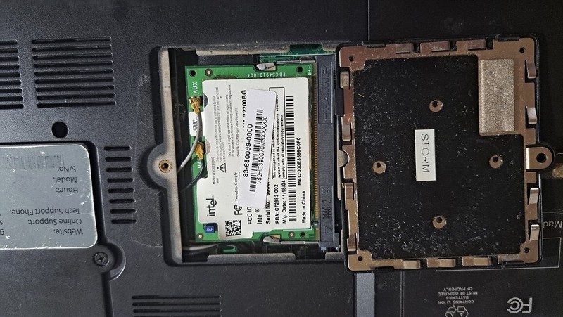 GATEWAY 4540 WINDOWS XP LAPTOP PC FOR PARTS OR REPAIR gallery