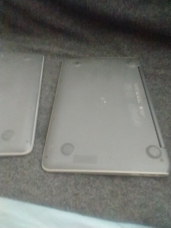 2. -- hp chromebook 11 G7 EE... No Chargers USB C gallery