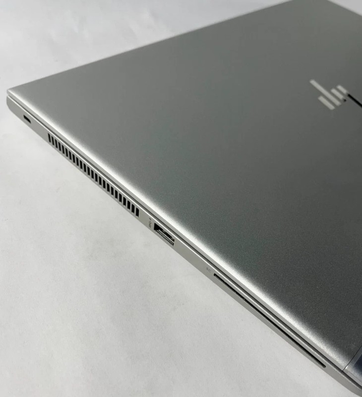 HP EliteBook 840 G5 14'' | i5-8350U | 16GB DDR4 | 256GB M.2 SSD | Windows 11 Pro gallery