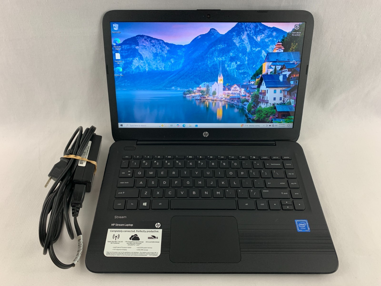 HP Stream 14-ax040wm Laptop Intel Celeron M3060 1.6GHz, 4GB RAM, 30GB SSD, W10H gallery