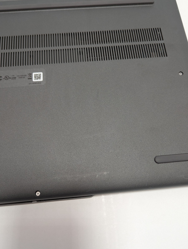 Lenovo IdeaPad Slim 3x Snapdragon X 16GB RAM 1TB SSD 15.6" Touch WUXGA 1920x1200 gallery
