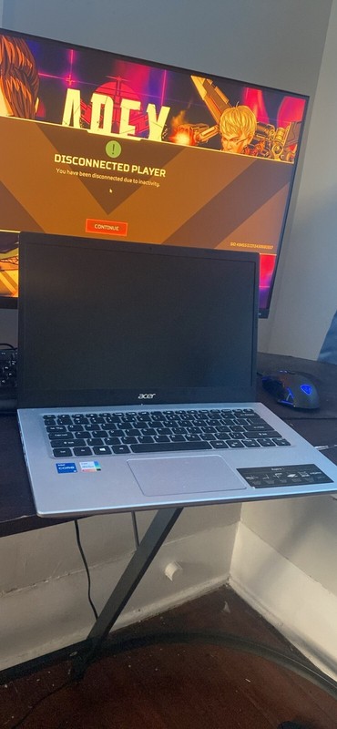 Acer Aspire 5 15.6" (128 GB SSD, AMD Ryzen 3200U, 2.6GHz, 4GB) Laptop gallery