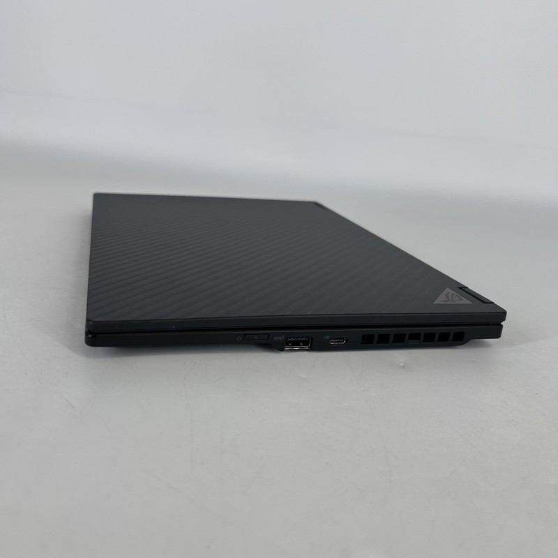 Asus ROG Flow X13 GV302 13 QHD+ TOUCH 4.0 GHz Ryzen 9 7940HS 32GB 1TB RTX 4070 gallery