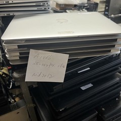 Lot of 5 Apple MacBook Air A1466 i5-3427U 1.80GHz 4GB Mid 2012 No HD w/Batt+Adap
