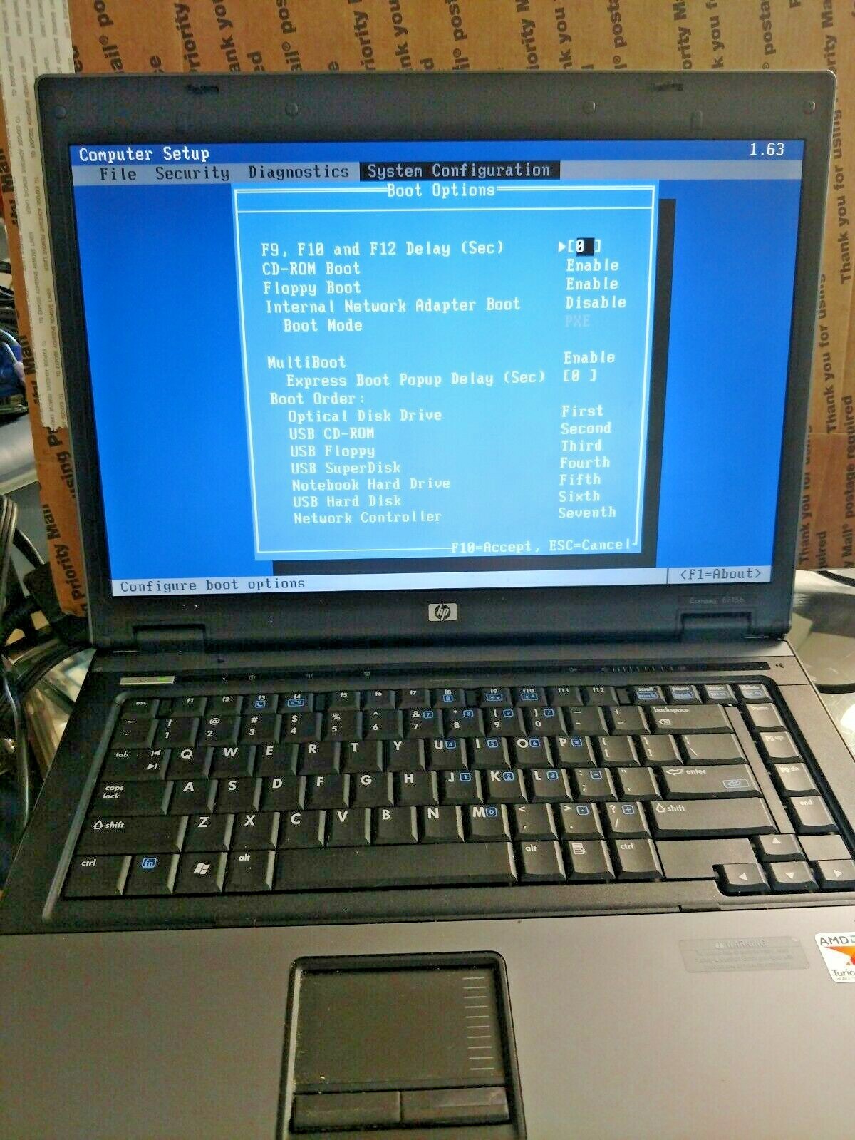 HP Compaq 6715b AMD Turion 1.6GHz,1024Mb,Bluetooth+Wi-Fi(NO HDD,caddy,Opt.Dr,AC) gallery