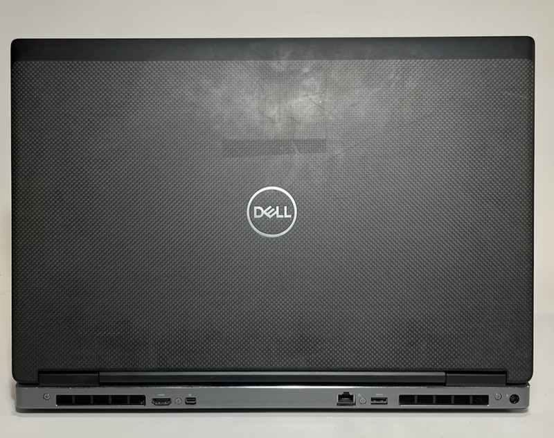 Dell Precision 7730 17.3" Xeon E-2176M @2.70GHz | 32GB RAM | 512GB NVMe | W11P gallery