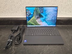 NEW Dell XPS 13 9350 – Ultra 7 256V, 16GB RAM, 512GB SSD, 13.4″ FHD WUXGA