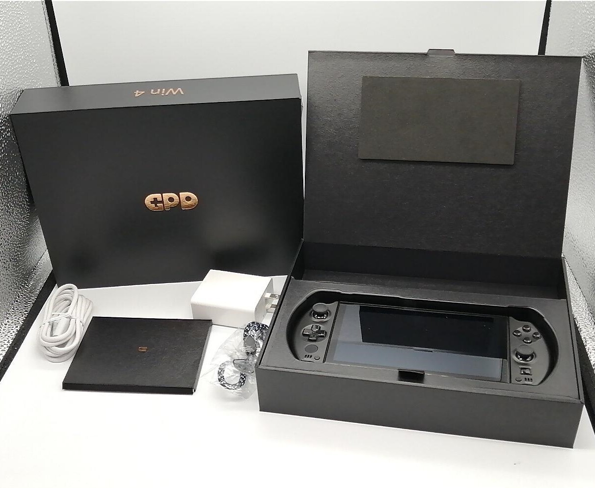 GPD WIN 4 UMPC AMD Ryzen 7 6800U 32GB/1TB SSD Windows11 Black Used(B) w/Box gallery