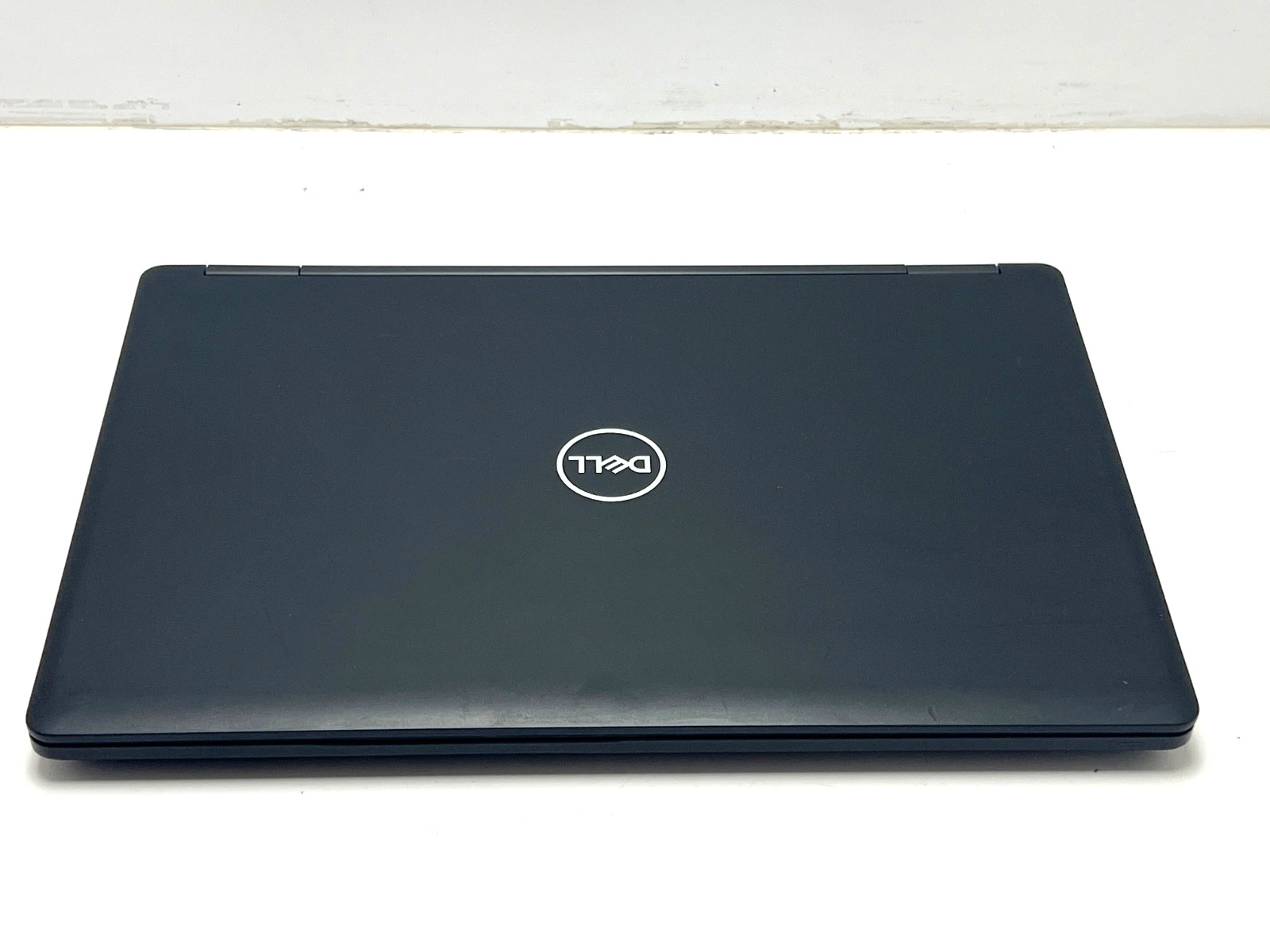 Dell Latitude 5591 | i7-8850H | MX130 | 16GB RAM | 256GB NVMe | LINUX | READ gallery