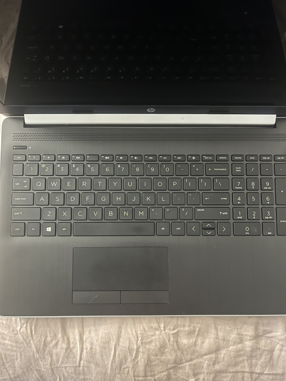 HP 15-DB0031NR Laptop 15.6" AMD A9-9425 Radeon R5 3.1GHz 4GB 1TB Win10 gallery