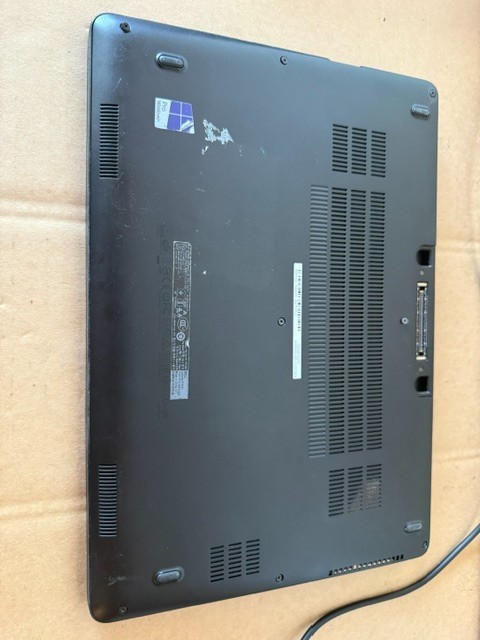 Dell Latitude E7470 i7-6600U 256GB SSD 8GB RAM (No Charger Included) gallery
