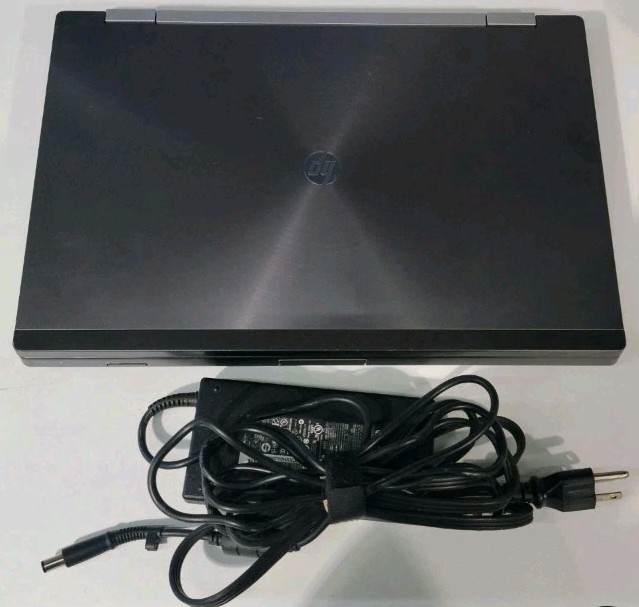 HP EliteBook 8570w I7 3.7GHz, 32GB RAM, 256GB SSD + 2TB HDD 1080p Windows 11 Pro gallery