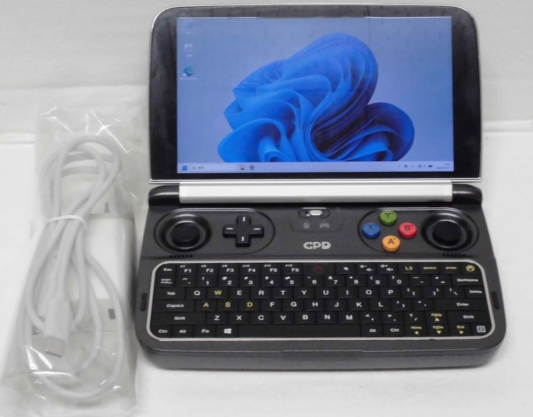 GPD Win2 Win 2 Gaming UMPC Intel Core m3 8100Y 8GB 128GB SSD Win11 Adapter 0328 gallery