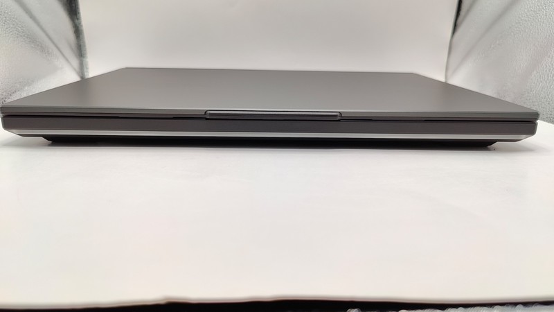 ASUS ROG STRIX G16 Ryzen 9 (8940HX)/16" FHD 165Hz/NVIDIA RTX 5070 Ti/16GB/1TB gallery