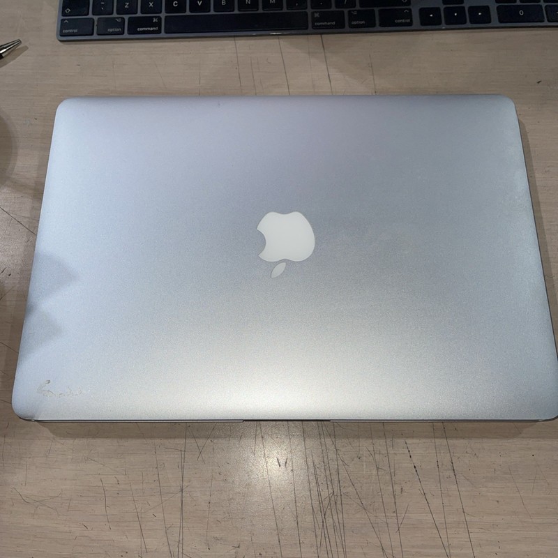 MacBook Air "Core i5" 1.6 13" Early 2015 i5-5250U 4GB RAM NO HD gallery