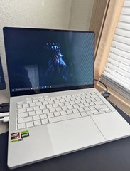 ASUS ROG Zephyrus G14 14″ 3K OLED 120Hz Ryzen AI 9 HX 32GB 1TB RTX 5070 Ti