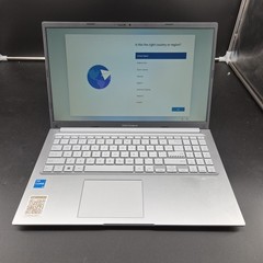 ASUS F1504V VIVOBOOK 15.6 I5-1334u 8GB,RAM 512GB SSD NO CHARGER (EFC)