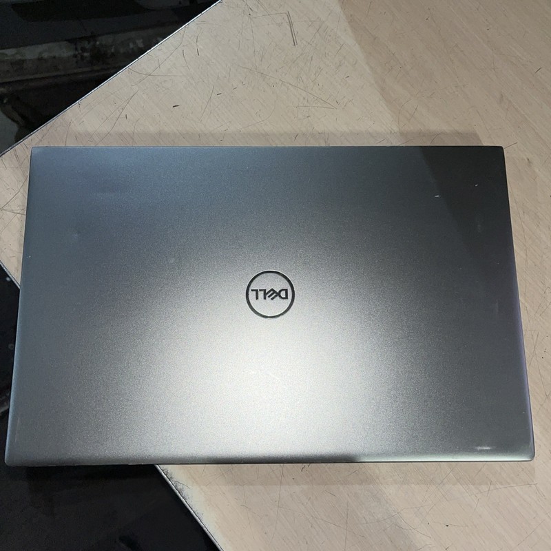 DELL VOSTRO 15 5510 INTEL CORE I5-11300H 16GB RA NO HD gallery