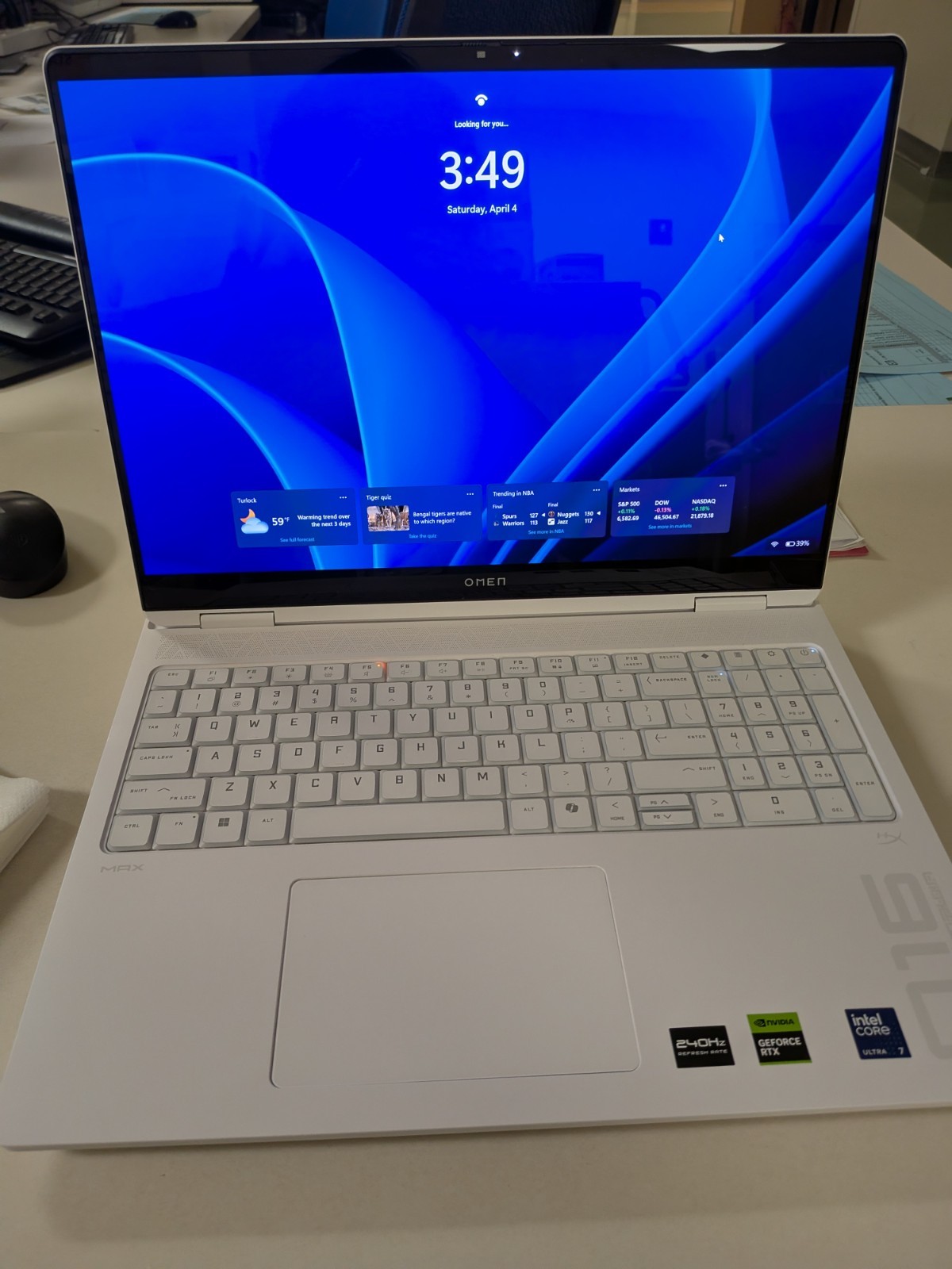 HP Omen Max 16 QHD+ 2.4 GHz Ultra 7 255HX 16GB 512GB SSD RTX 5070 Ti Excellent gallery