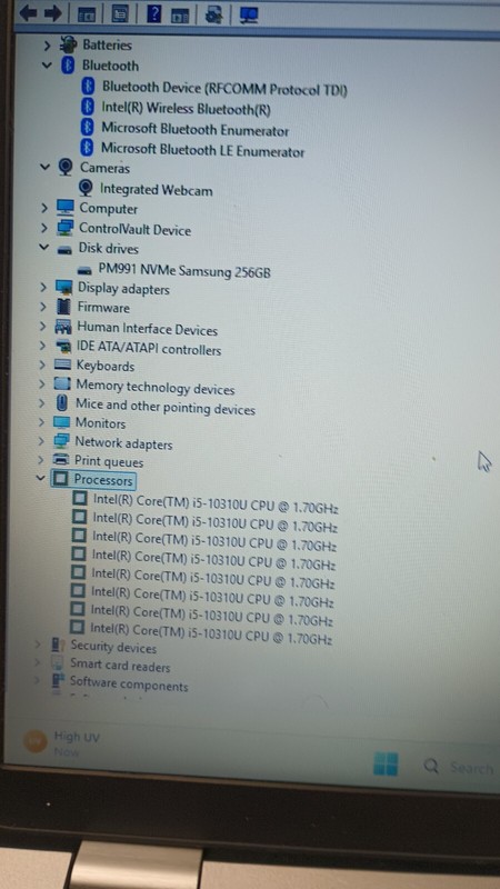 4184 Latitude 5410 w/charger. i5-10310U(4 Cores).8GB.256GB NVMe.14". W11 Pro gallery