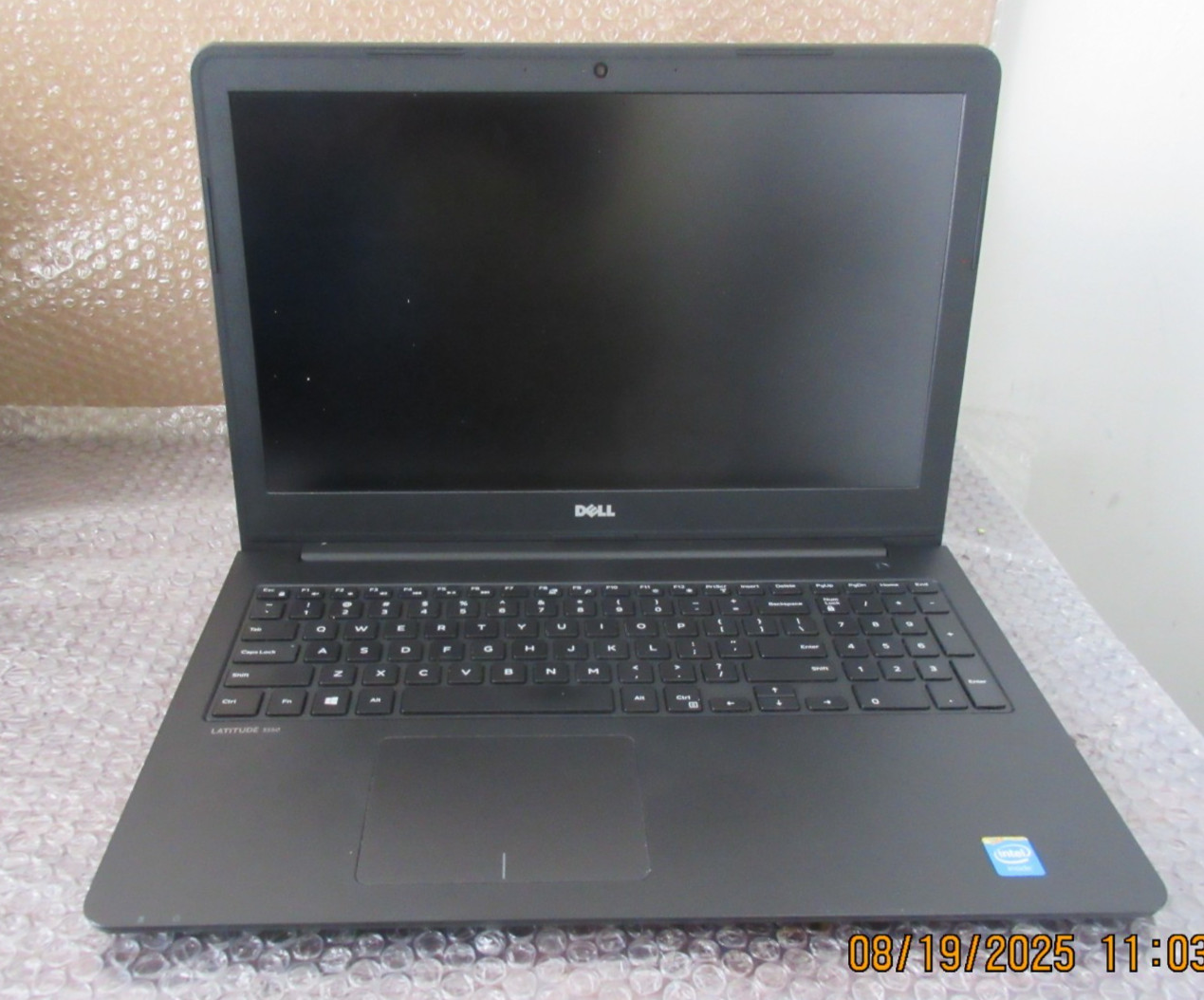 Dell Latitude 3550 15.6” Laptop Core i3-4005U @ 4GB RAM 128GB SDD WIN11 gallery