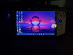Lenovo Legion Go 8.8 in (1TB SSD, AMD Ryzen Z1 Extreme, 3.3GHz, 16GB RAM)