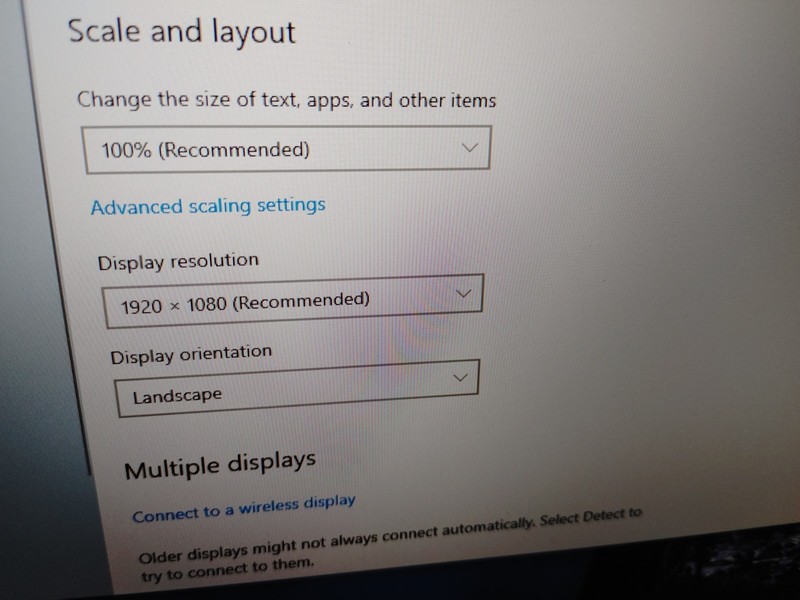 Dell Precision 7510 Intel Xeon CUP E3-1525M v5@2.90GHz, 8GB RAM,256GB SSD, WIN10 gallery
