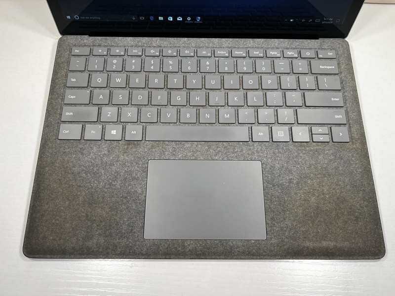 Microsoft Surface Laptop 13.5'' (512 GB, Intel Core i7 7th Gen., 16 GB) -... gallery