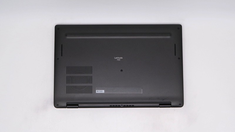 Dell Latitude 7430 14 Core i7 16GB 256GB Black 2022 gallery