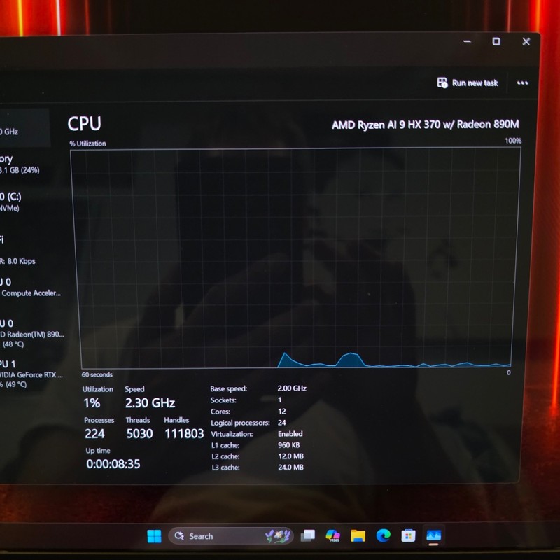 MSI Stealth A16 QHD+ OLED 240Hz Ryzen AI 9 HX 370 64GB 2TB RTX 5090 24GB DDR7 gallery
